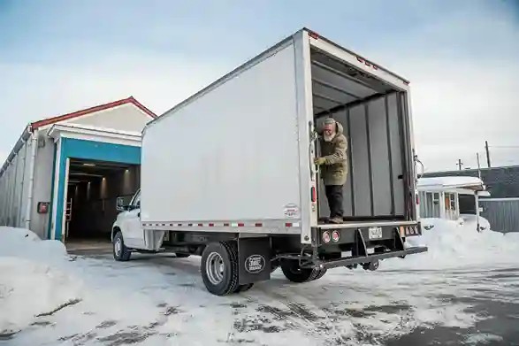 26ft Box Truck on the road